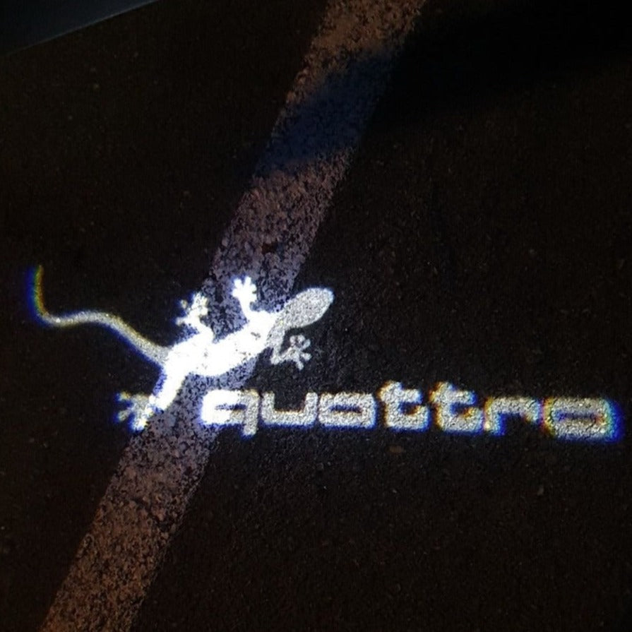 AUDI QUATTRO GECKO LOGO PROJECTOT LIGHTS Nr.62 (quantité 1 = 2 Logo Films /2 feux de porte)