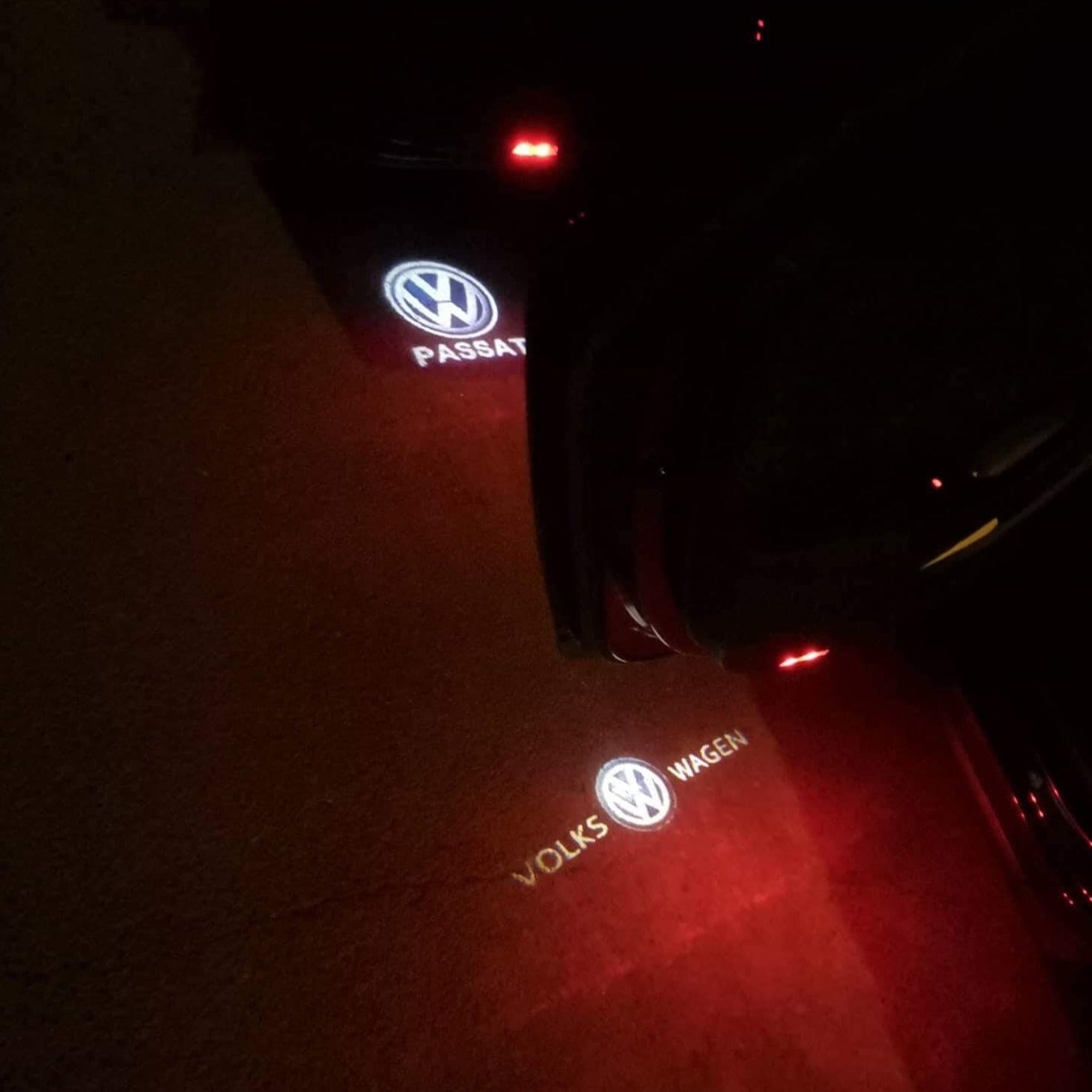 Volkswagen Luces de puerta Logo Nr. 05 (cantidad 1 = 2 películas con logo / 2 luces de puerta)