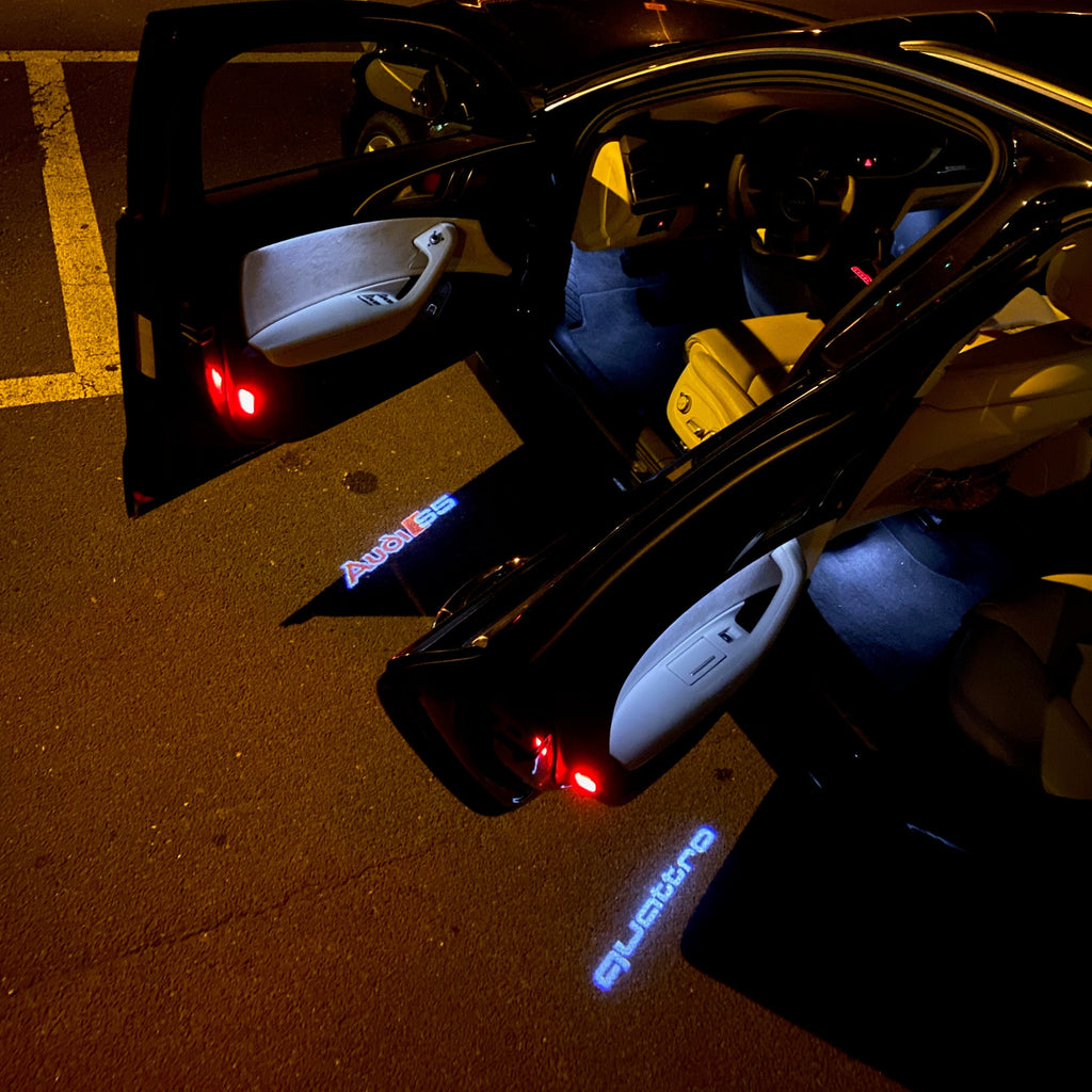AUDI LOGO PROJECTOT LIGHTS Nr.98 (quantité 1 = 2 Logo Films /2 feux de porte)