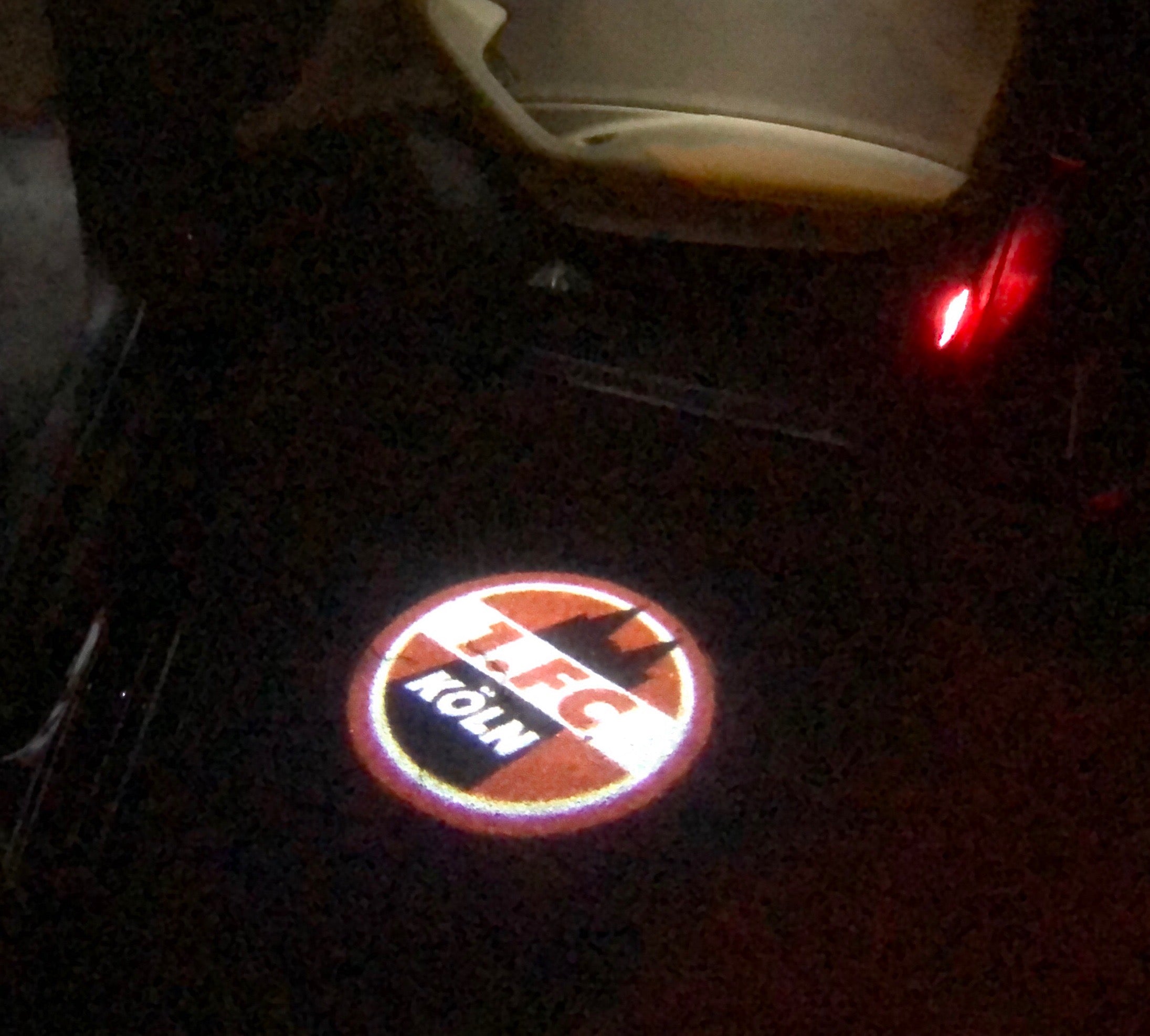 köln Football CLUB Logo Nr.258 (الكمية 1 = 2 فيلم شعار / 2 أضواء باب）