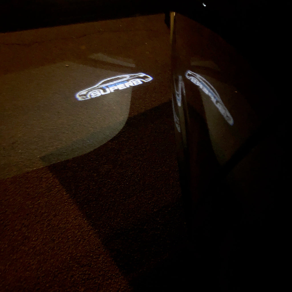 SKODA LOGO PROJECTOT LIGHTS Nr.69 (Menge 1 = 2 Logo Film / 2 Türleuchten)