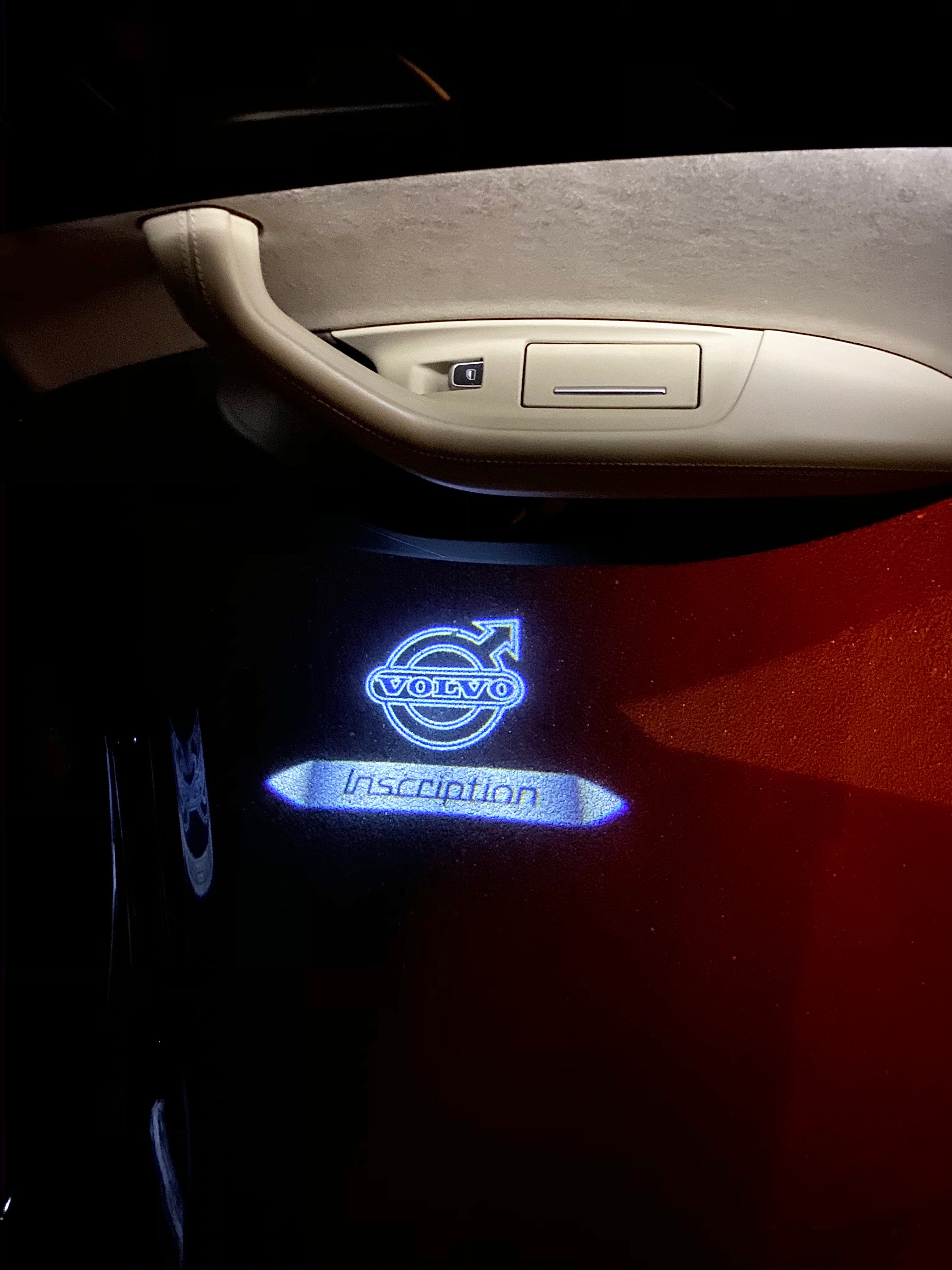 Volvo LOGO PROJECTOR LIGHTS Nr.69 (الكمية 1 = 2 شعار فيلم / 2 أضواء باب)