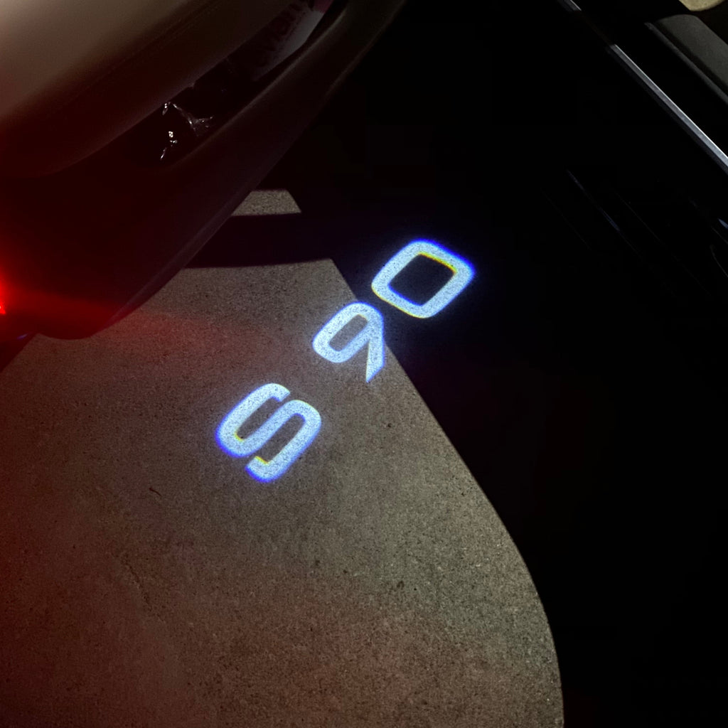 Volvo LOGO PROJECROTR LIGHTS Nr.97 (Menge 1 = 2 Logo Film / 2 Türleuchten)