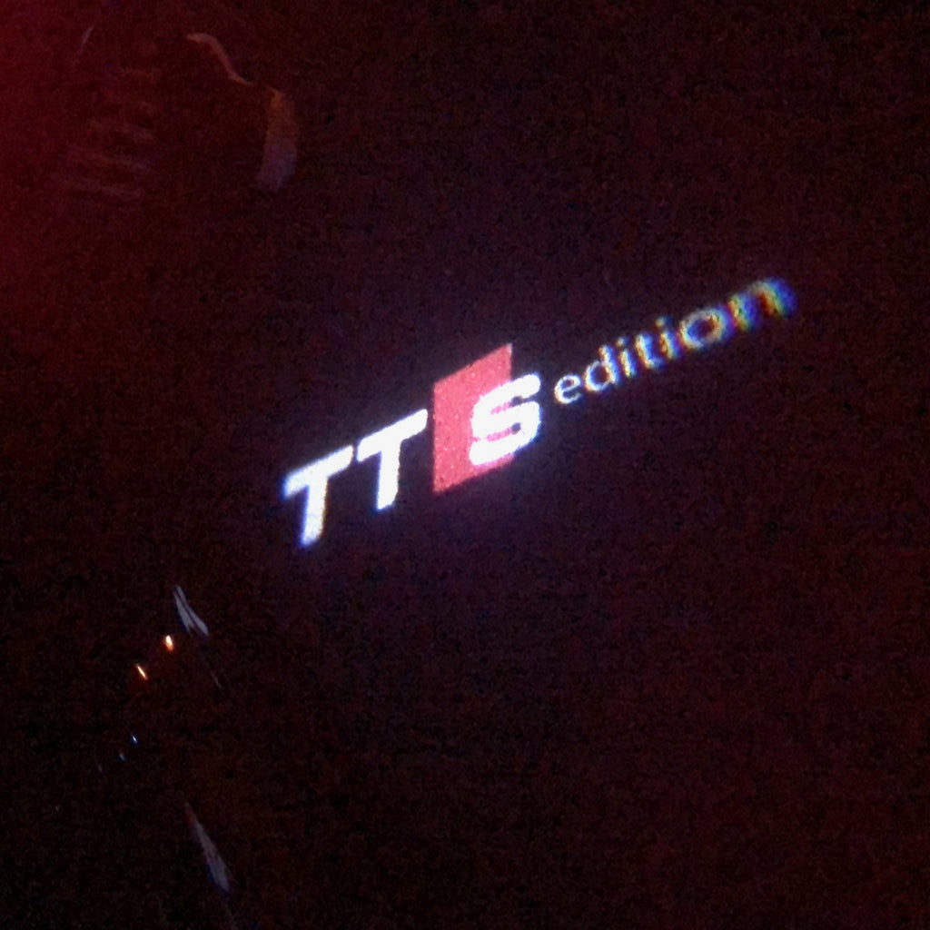 AUDI TTS LOGO PROJECROTR LIGHTS Nr.21 (quantité 1 = 2 Logo Films /2 feux de porte)