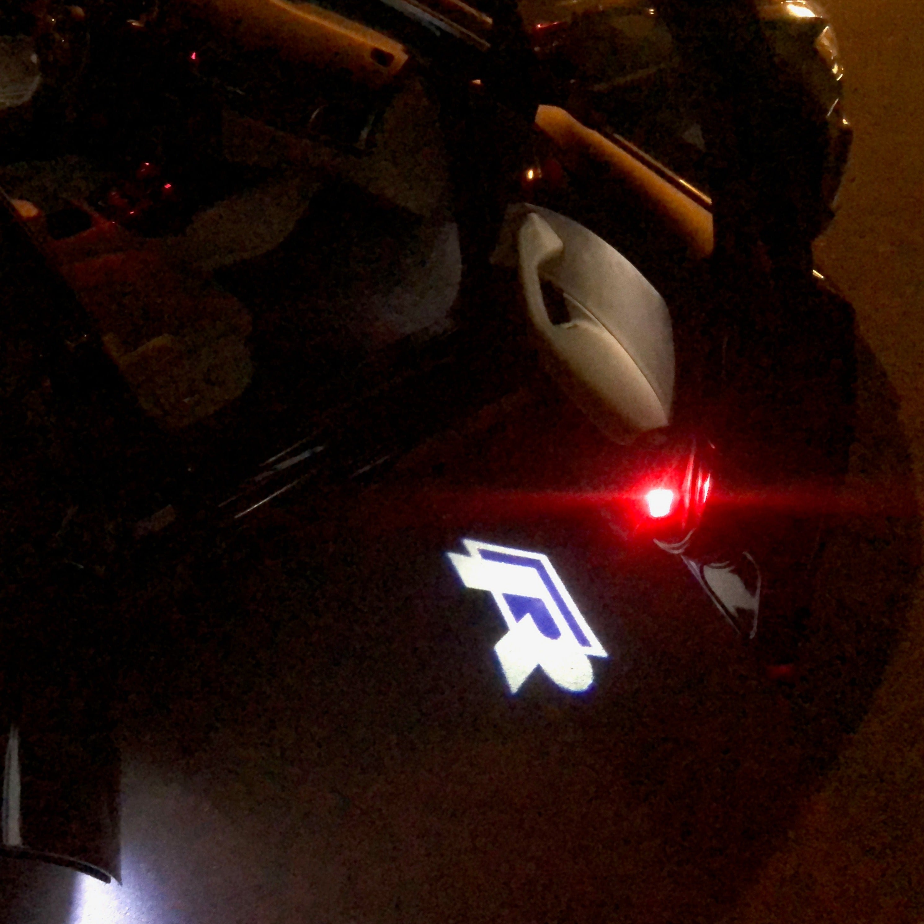Volkswagen door LAMP R Line logo No. 51 (Number 1 = 2 logotipos Film / 2 door LAMP)