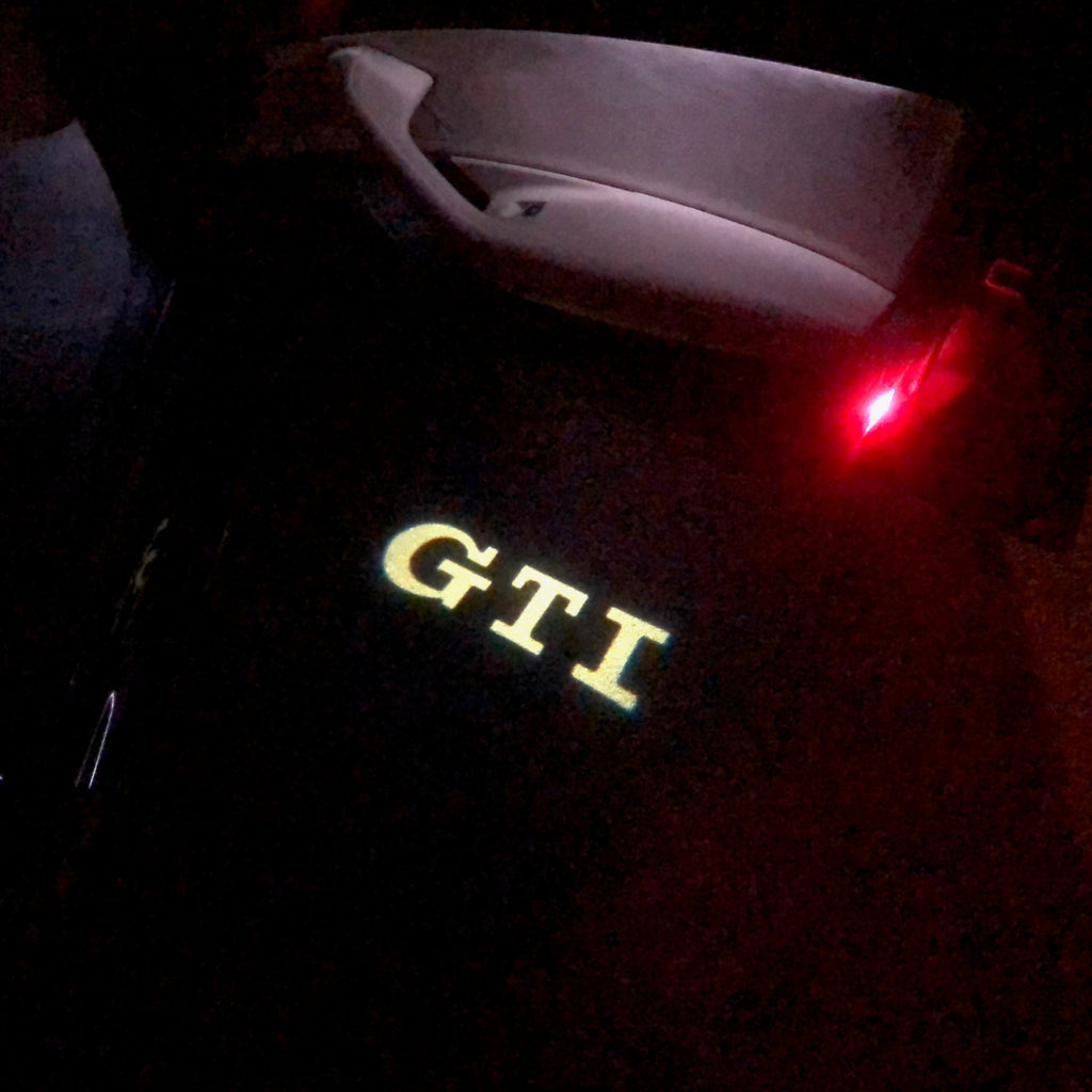 Volkswagen Türleuchten GTI Logo Nr. 48 (Menge 1 = 2 Logofolien /2 Türleuchten)