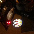 Volkswagen Türleuchten Logo Nr. 08 (Menge 1 = 2 Logofolie / 2 Türleuchten)