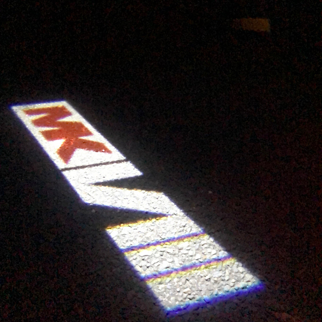 Volkswagen Luci porta MK8 Logo Nr. 105 (quantità 1 = 2 Pellicole per logo / 2 luci porta）