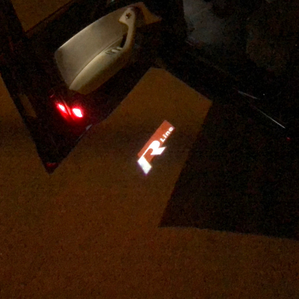 Volkswagen Door luces R LINE Logo Nr. 50 (cantidad 1 = 2 Logo Films /2 luces de puerta)