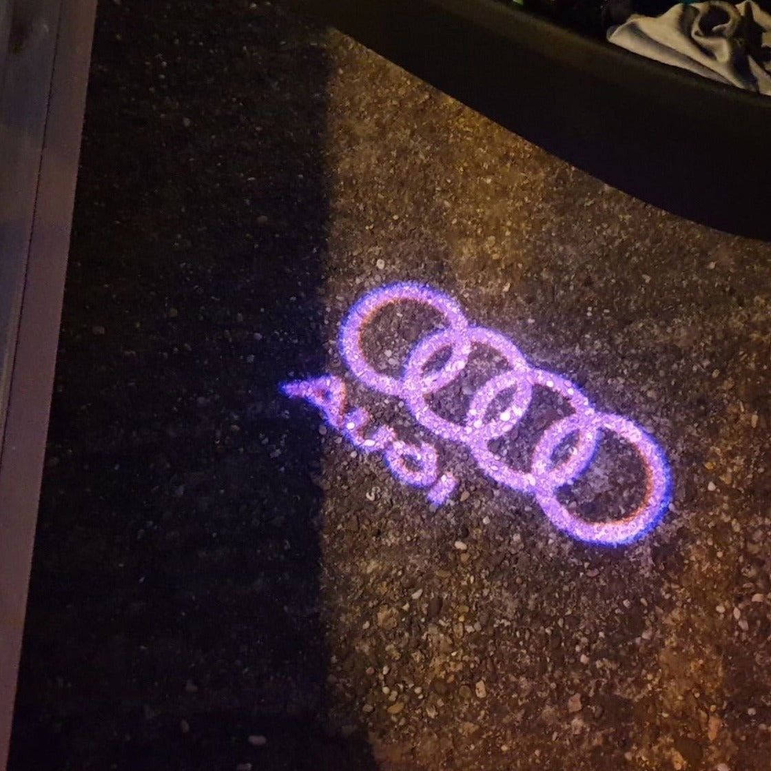 AUDI LOGO PROJECTOT LIGHTS Nr.06 (quantità 1 = 2 Logo Film /2 porta luci)